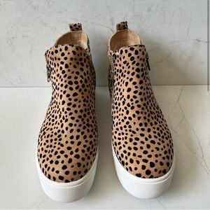 Soda leopard tan and black size 8 great condition
